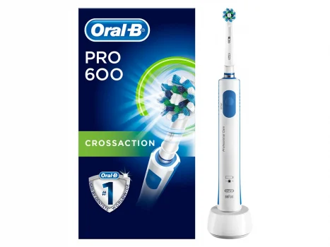 Oral-B »PRO 600« CrossAction Elektrische Zahnbürste mit Timer nur 22,99 Euro